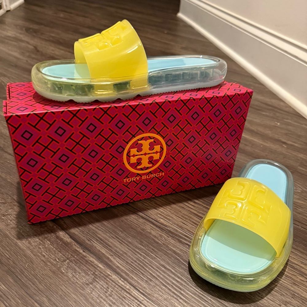 TORY BURCH Bubble Jelly Slide Sandal - Picture 5 of 6